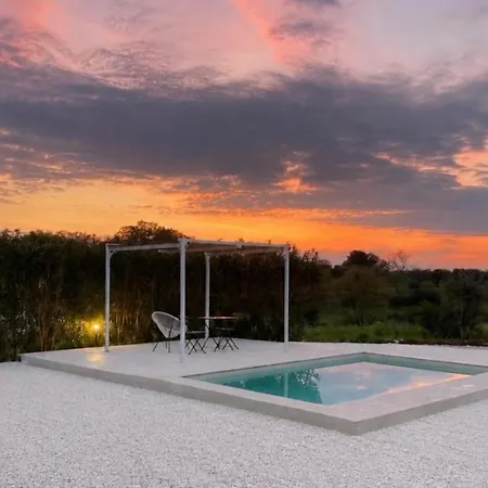 Trullo Ma' Semesterbostad